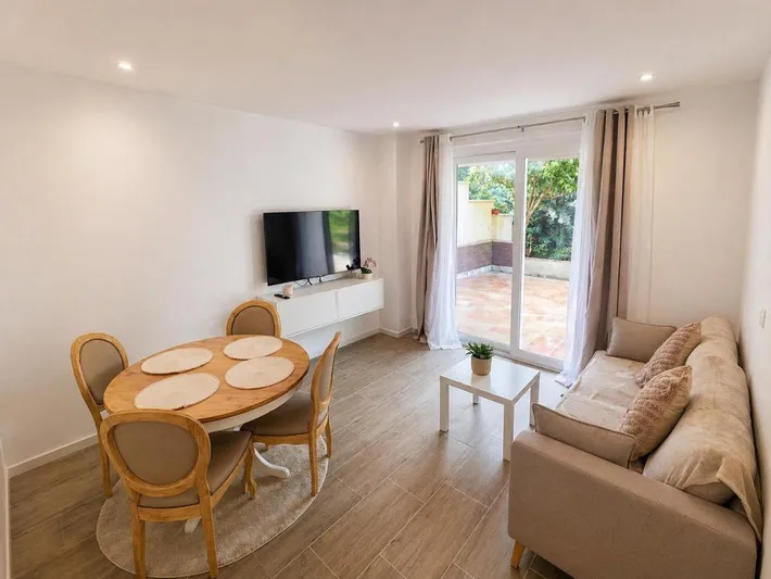 Holiday apartment for 6 people, with terrace, with pets - 1