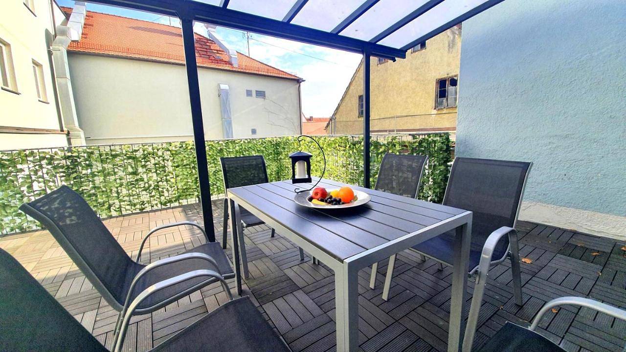 Ganze Wohnung, Neuburg Ferienwohnung am Schloss in Neuburg an der Donau, Romantische Straße