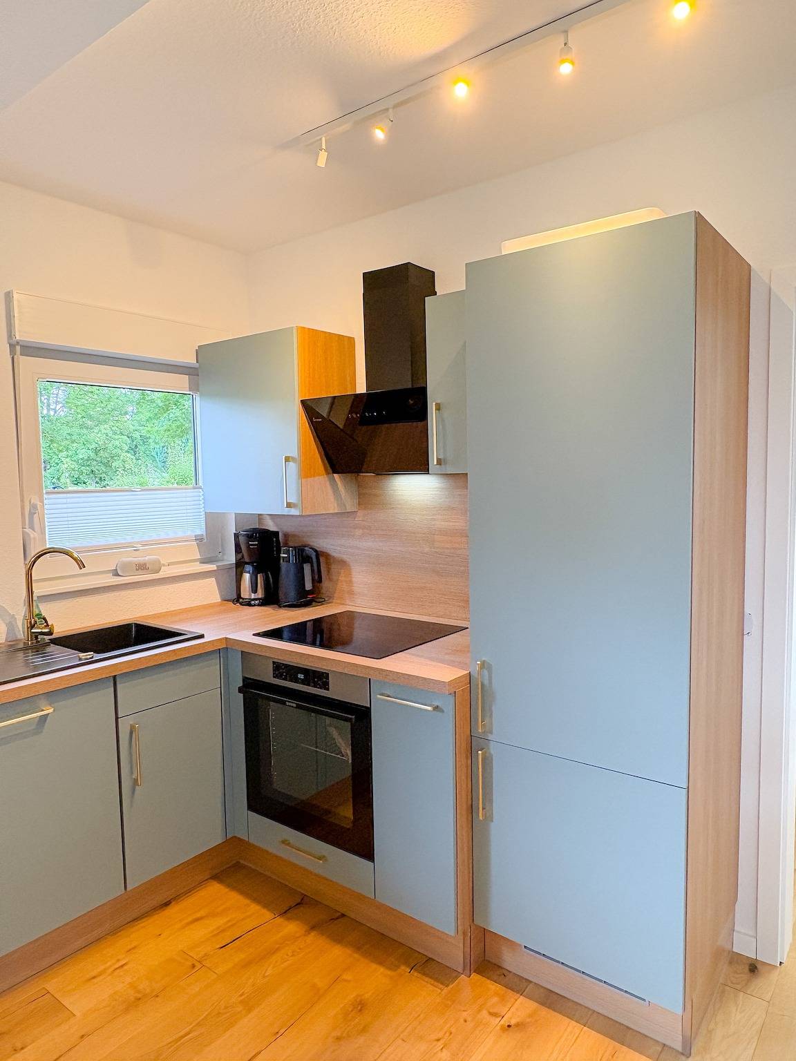Ferienhaus 'Landhaus Holly' mit privater Terrasse, Veranda, Wlan und Klimaanlage in Silbersee, Frielendorf
