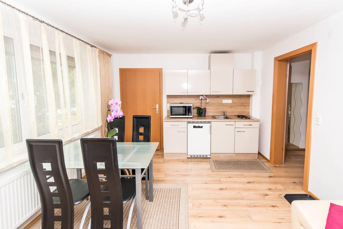 Ganze Ferienwohnung, Appartement mit 1 Schlafraum-Ap3 in Spielberg bei Knittelfeld, Bezirk Knittelfeld