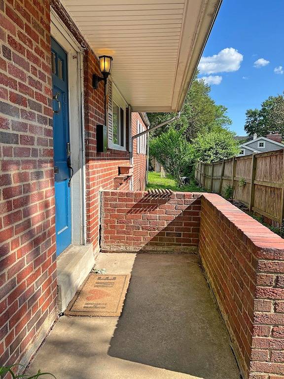Vacation rental for 6 people, with pool and yard in Arlington (VA)