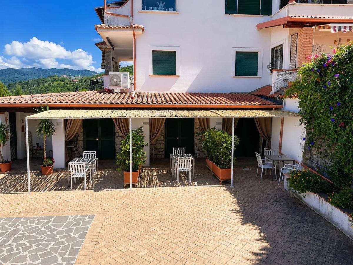La tela di Penelope in Villammare, Vibonati