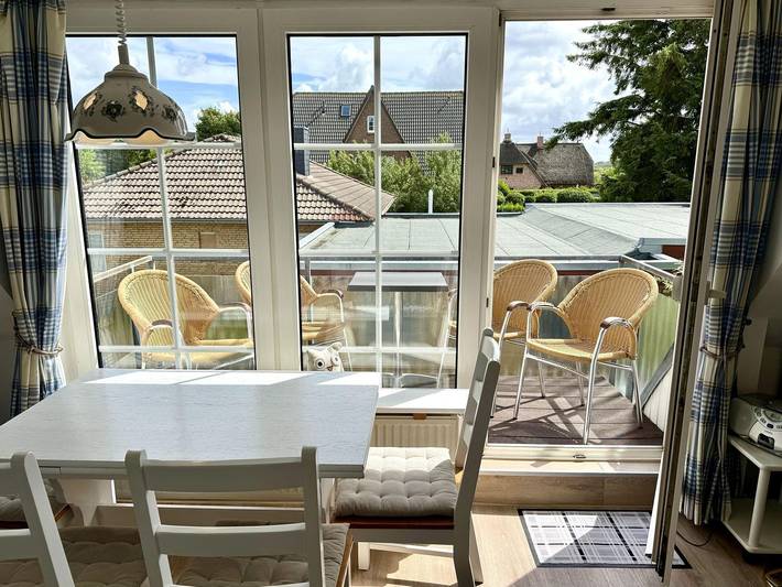 Ganze Wohnung, Gemütliche 3-Zimmer Ferienwohnung für 4 Personen, strandnah in Westerland in Westerland, Sylt (Gemeinde)