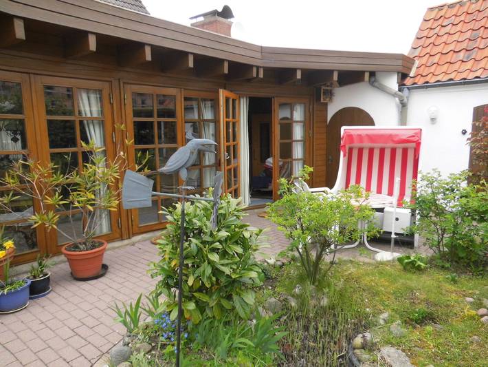 Ferienwohnung für 4 Personen, mit Terrasse und Garten sowie Sauna in Heiligenhafen