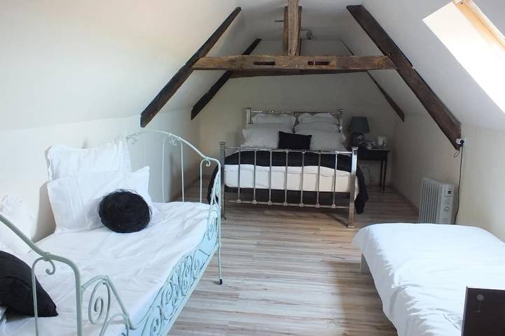 Gîte pour 6 personnes, avec piscine à Saint-Pierre-d'Eyraud - 2