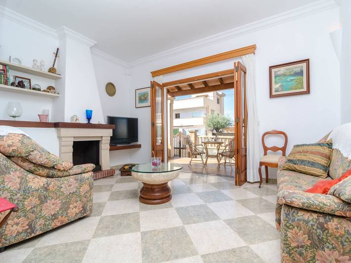 Ferienwohnung für 6 Personen, mit Terrasse und Garten in Portocolom - 2
