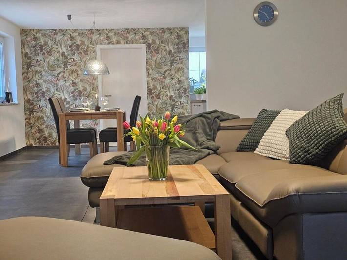 Ferienwohnung für 5 Personen, mit Terrasse und Garten - 1