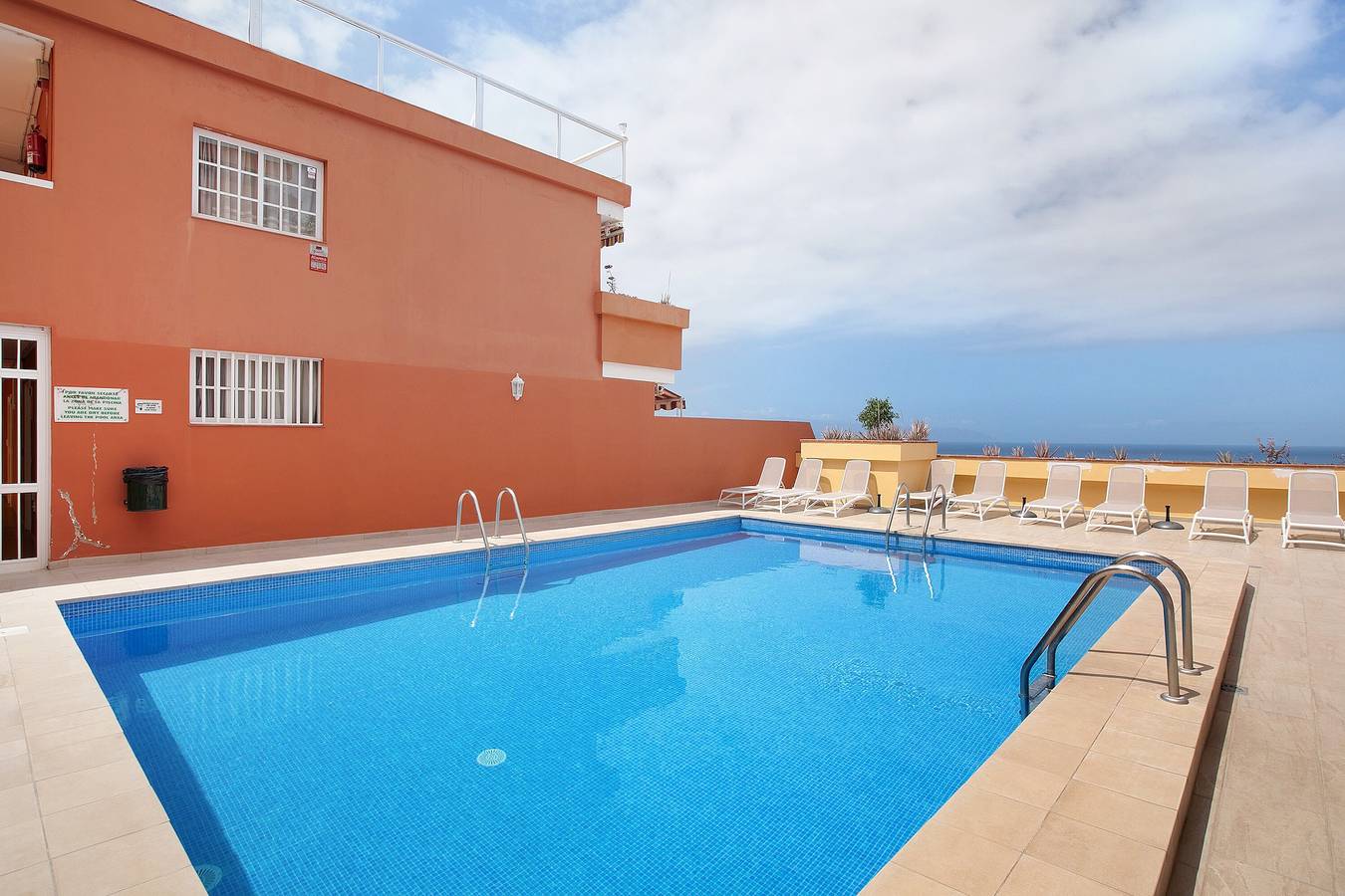 Apartamento entero, Apartamento de vacaciones 'Bonitas Vistas A Los Acantilados' con vistas al mar in Acantilado de Los Gigantes, Santiago del Teide