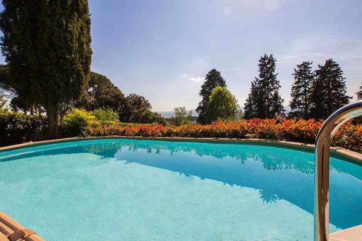 Villa pour 12 personnes, avec vue ainsi que jardin et piscine à Florence - 2