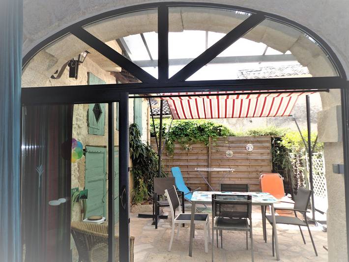 Gîte pour 5 personnes, avec terrasse et jardin à Saussines - 2