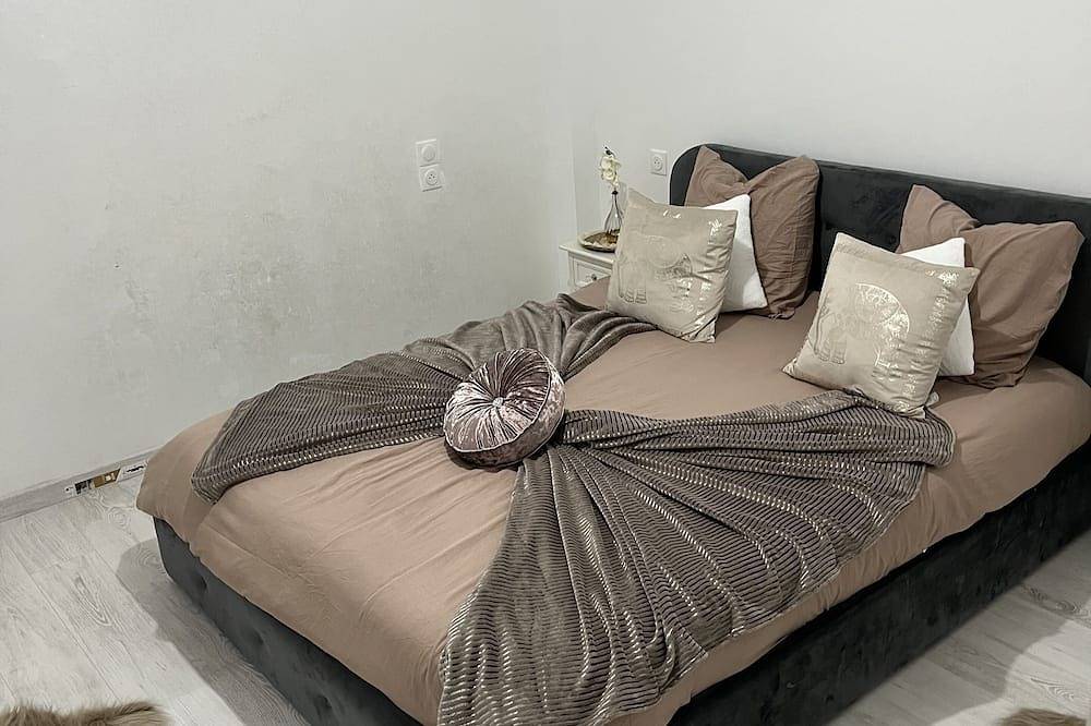 Entire apartment, Royal spa in Livry-Gargan, Seine-Saint-Denis