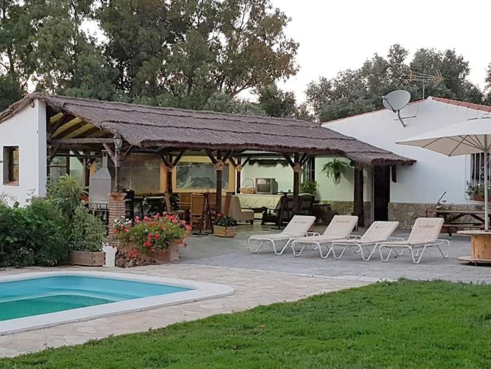 Casa de vacaciones para 8 personas, con jardín y piscina además de vistas y piscina para niños en Campo de Gibraltar - 4