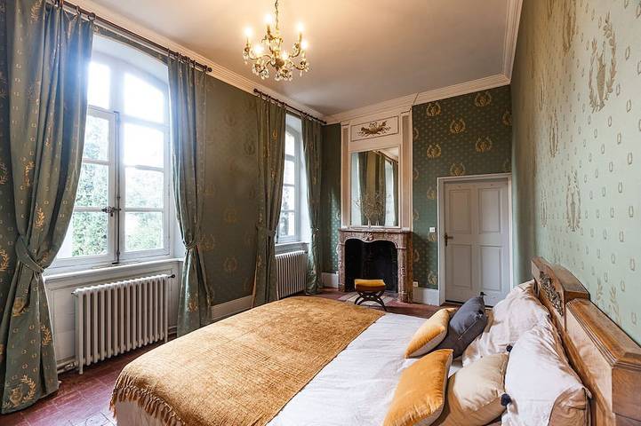 Château pour 25 personnes, avec jardin dans le Gard - 4