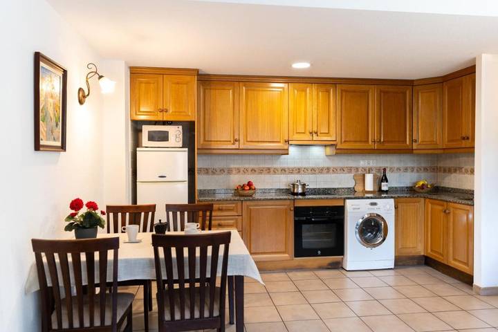 Apartamento de vacaciones para 4 personas, con piscina además de vistas y jardín en Valle de Guadalest - 2