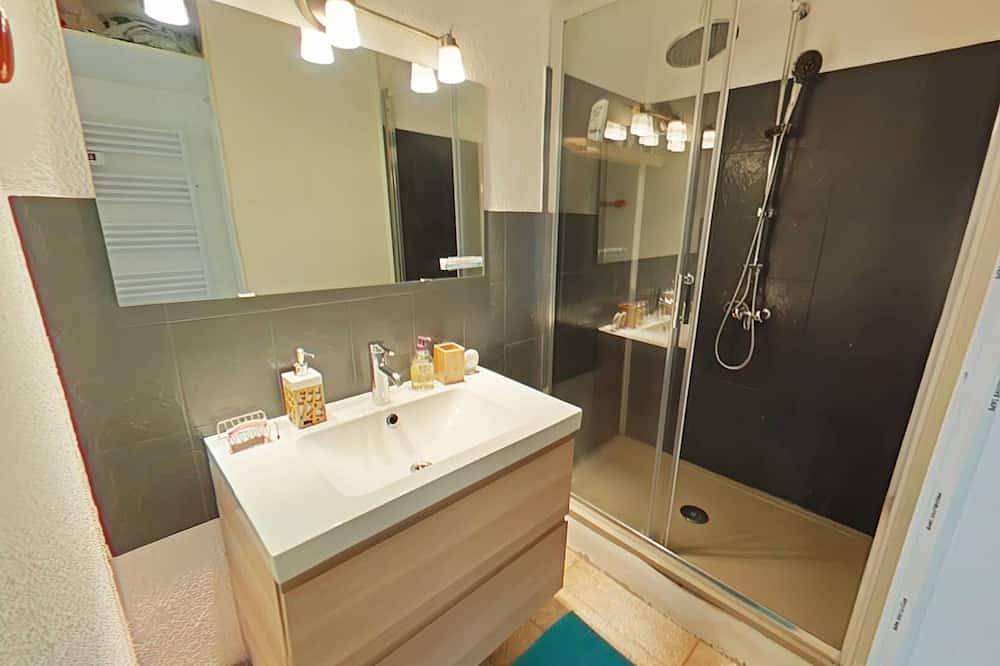 Appartement entier, T2 à 200m de la plage avec balcon in Saint Pierre la Mer, Fleury