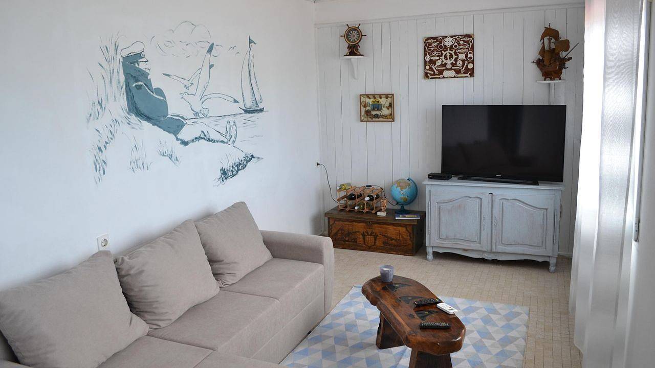 Ganze Ferienwohnung, Ferienwohnung für 5 Personen (80 m²) in Molat in Zadar (Kommun), Otok Molat