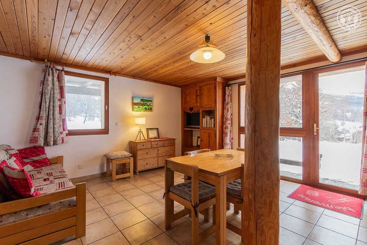 Gîte pour 4 personnes, avec jardin dans Val-Cenis - 2