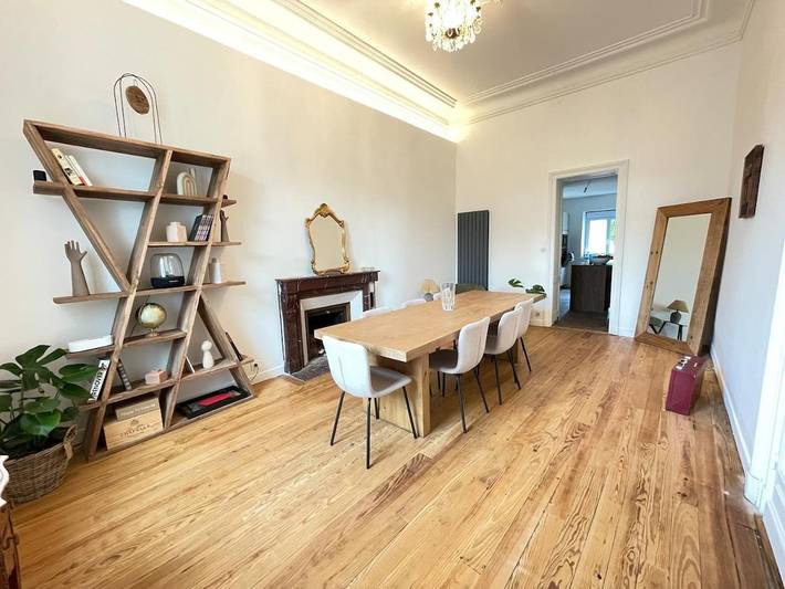 Location de vacances pour 10 personnes, avec Balcon et Terrasse ainsi que Jardin et Vue à Eyrans - 2