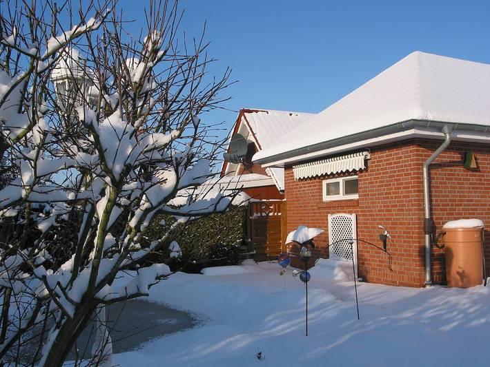 Ferienhaus für 3 Personen, mit Garten und Sauna in Großefehn - 2