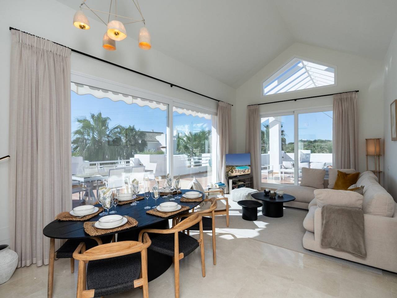 Ganze Wohnung, Modernes Penthouse mit Kristall-Lagune Zugang, 3 Schlafzimmer, für 6 Personen in Alcazaba Lagoon, Casares