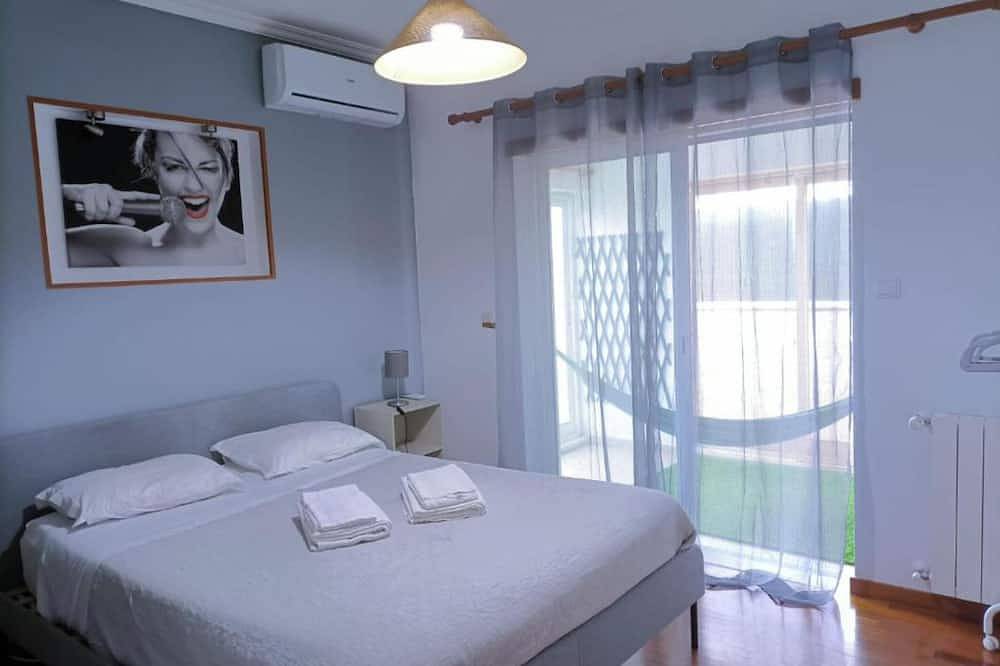 Welcome to Sintra Home, a haven between green hills and the blue Atlantic. in São João das Lampas e Terrugem, Costa de Lisboa