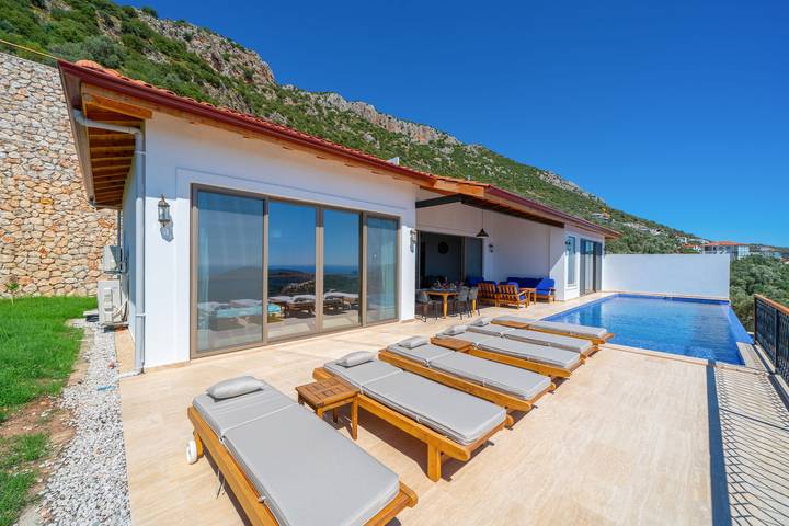 Location de vacances pour 6 personnes, avec jacuzzi et jardin dans Province d'Antalya - 2