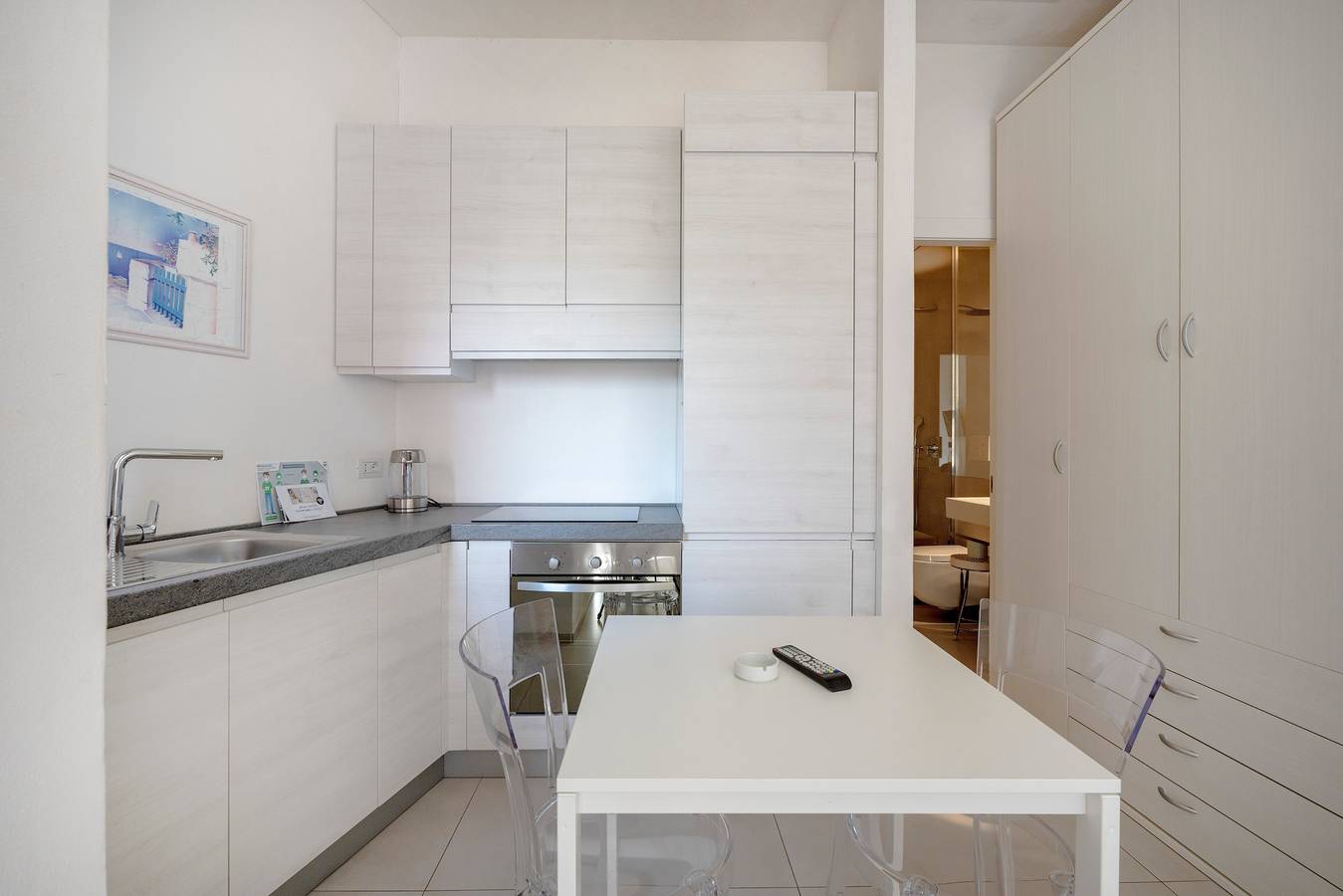 Appartement entier, Chambre « Via Roma 1 » avec balcon, Wi-Fi et climatisation in Polignano a Mare, Province de Bari