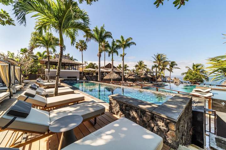 Hôtel pour 2 personnes, avec jacuzzi et jardin ainsi que sauna et piscine