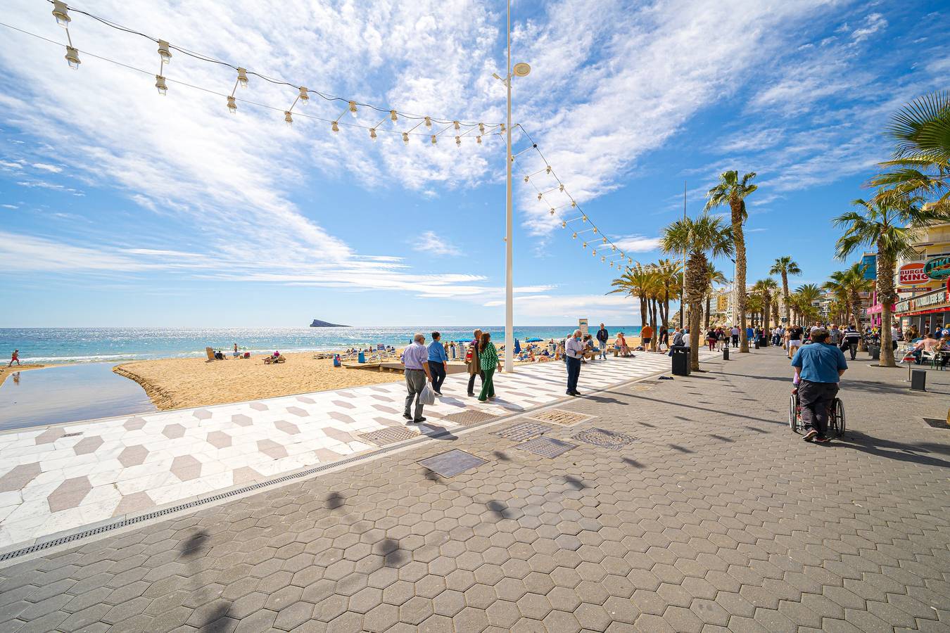 Vakantiewoning "Wg1 Benidorm" dicht bij het strand met zeezicht, balkon, airconditioning en wifi, foto 15
