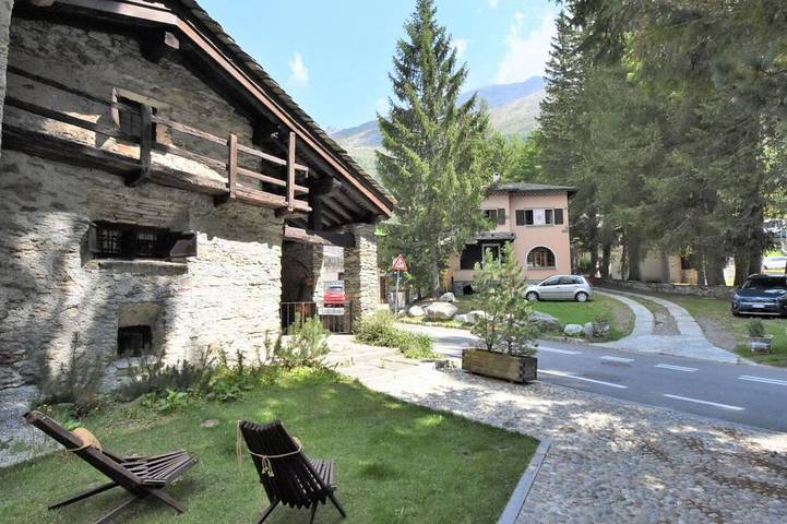 Casa vacanza per 8 persone, con idromassaggio e giardino - 1