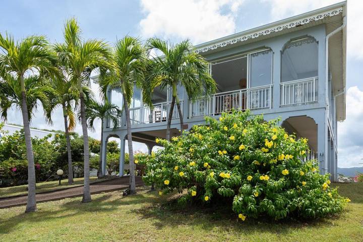Maison de vacances pour 8 personnes, avec jardin ainsi que piscine et vue, animaux acceptés