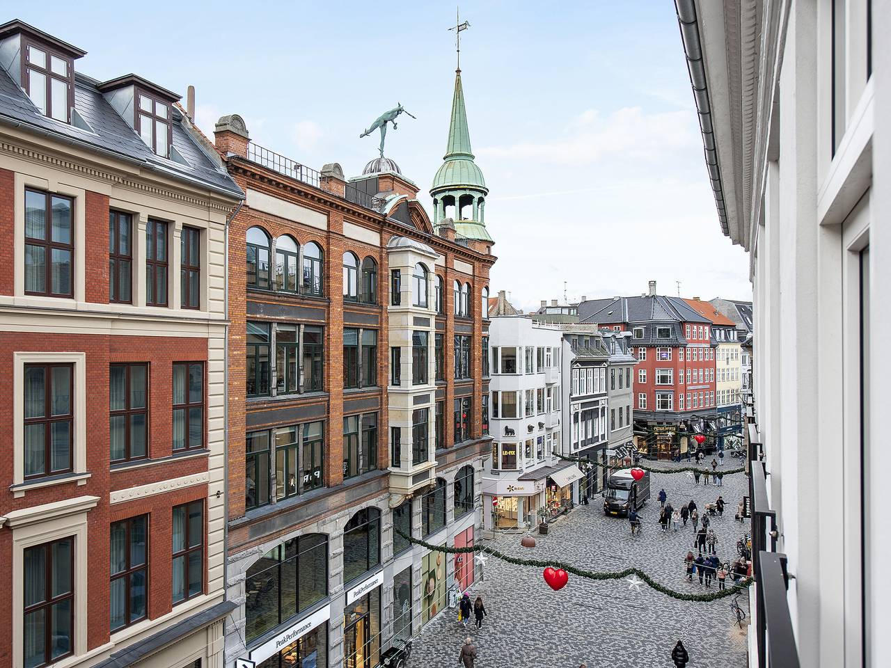 Geheel appartement, Leaves 2- Chic Apt for 8 persons in Central Copenhagen in Kopenhagen Centrum, Kopenhagen