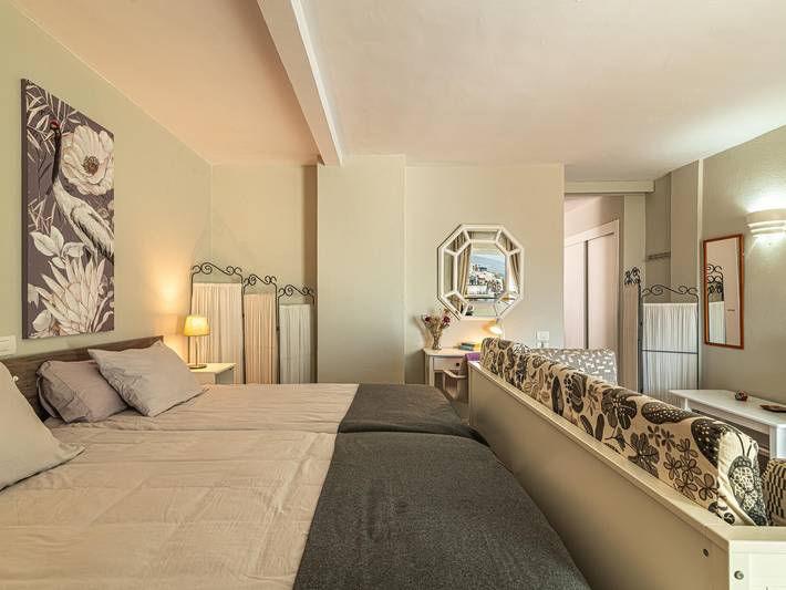 Apartamento entero, Apartamento céntrico en Puerto de la Cruz con piscina comunitaria in Puerto de la Cruz, Tenerife Norte