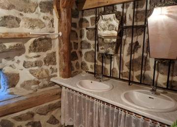 Gîte pour 5 Personnes dans Haute-Loire, Photo 4
