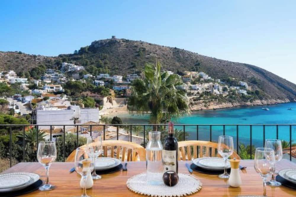 Entire apartment, Penthouse Sea Esta in Cala El Portet, Teulada (Spain)