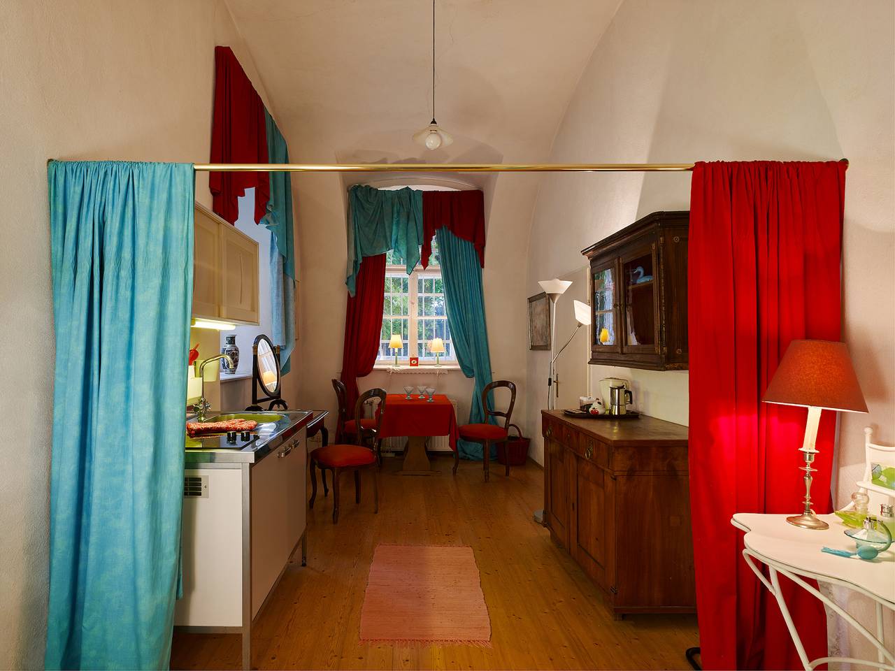 Ganze Wohnung, Ferienwohnung für 4 Personen mit Garten in Krems an der Donau, Donau Niederösterreich