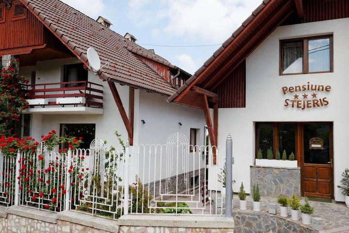 Maison d’hôte pour 3 personnes, avec vue et jardin à Brașov