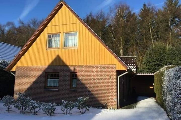 Ferienhaus für 5 Personen, mit Terrasse und Garten sowie Sauna in Sögel