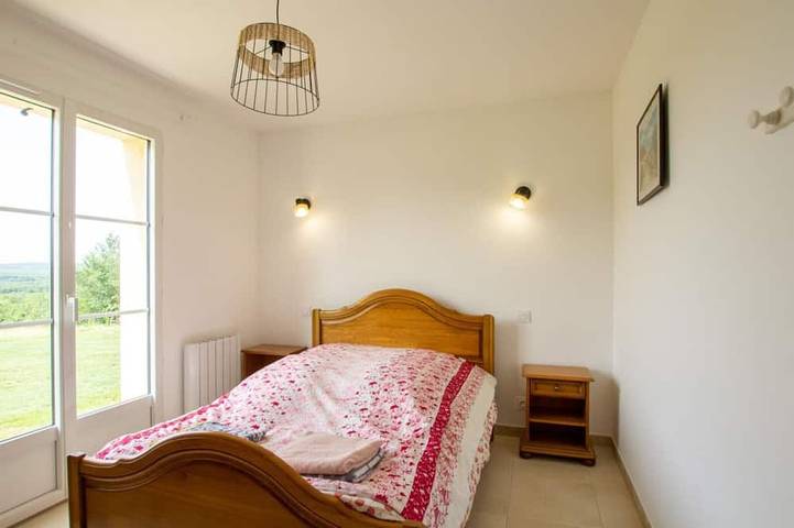 Gîte pour 6 personnes, avec jardin à Sainte-Orse - 3