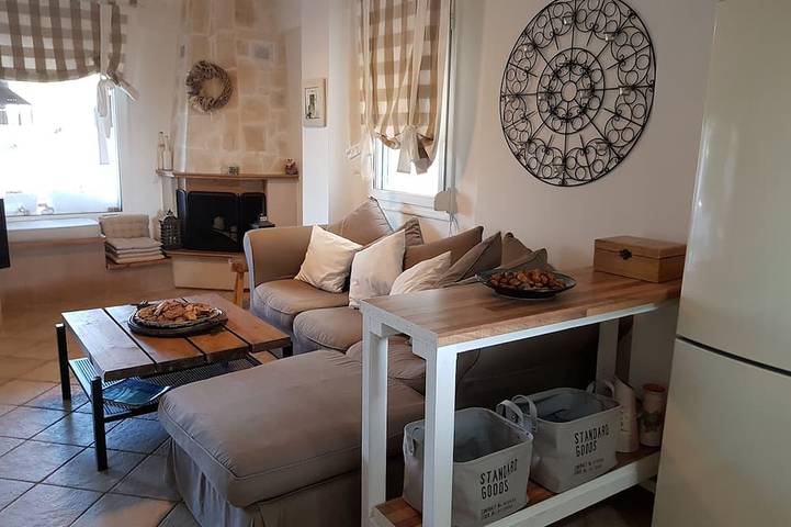 Location de vacances pour 6 personnes, avec jardin et balcon dans Portes