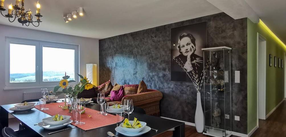 Ferienwohnung für 14 Personen, mit Terrasse und Garten sowie Ausblick in Waldshut-Tiengen - 3
