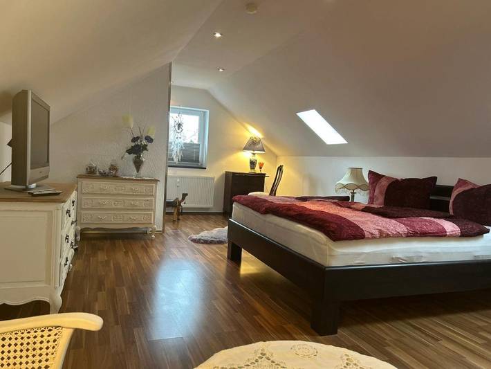 Ferienwohnung für 4 Personen, mit Balkon und Terrasse in Hückelhoven