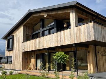 Hütte für 4 Personen, mit Sauna und Whirlpool sowie Garten, kinderfreundlich am Königssee