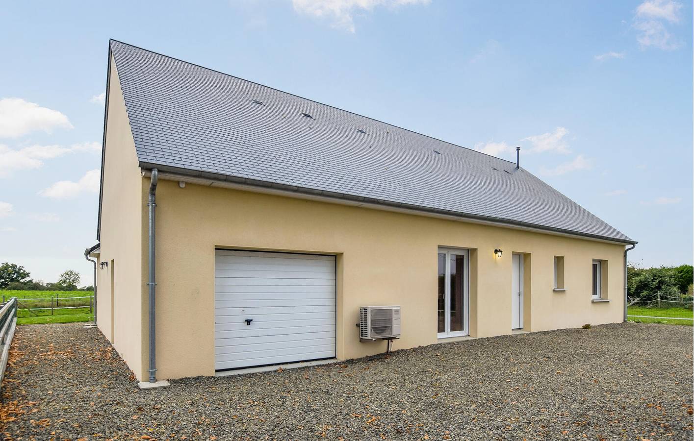 Acogedor apartamento con jardín y aparcamiento, a 2,5 km de Champcey in Bacilly, Bahía del Monte Saint-Michel