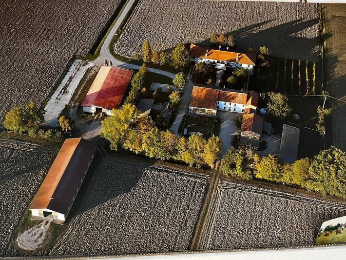 Agriturismo per 9 persone, con Balcone e Giardino in Provincia di Mantova