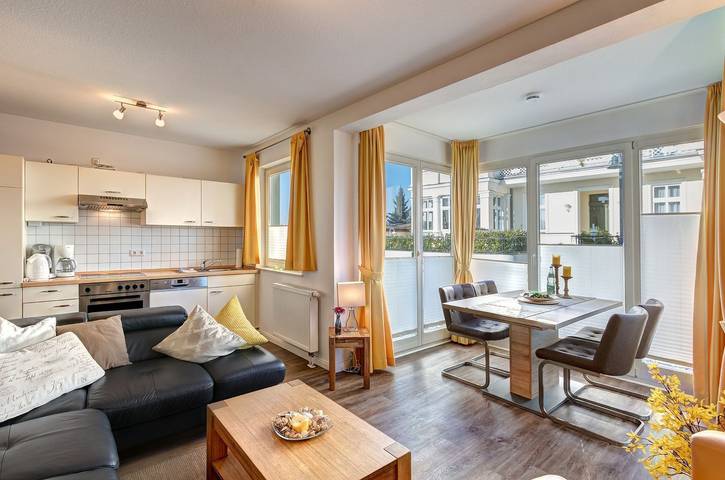Ferienwohnung für 4 Personen, mit Balkon und Terrasse in Heringsdorf, Usedom