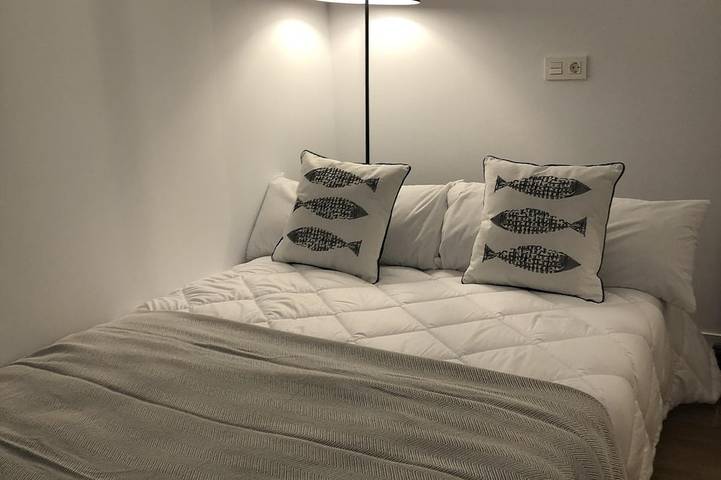 Vacation Villa de luxe with private pool, WiFi, barbecue kitchen. in Playa Blanca, Yaiza