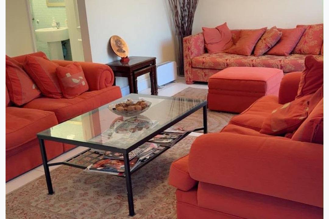 Entire holiday apartment, Charming Dartford Apartment with a View in Dartford, Kent