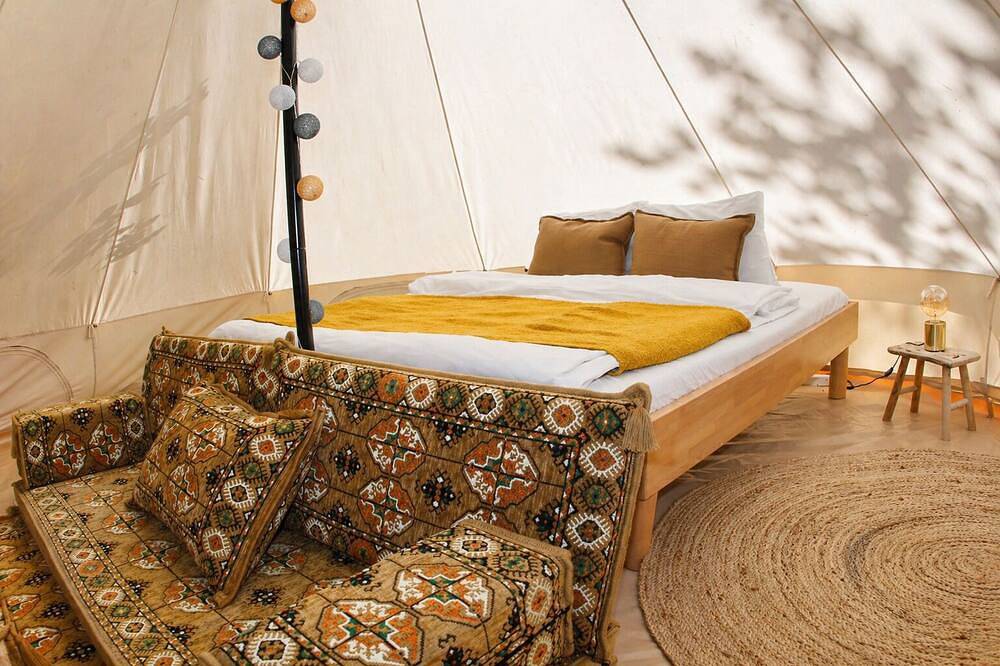 Woodmood Zelt mit Wellness in Leuk, Walliser Alpen