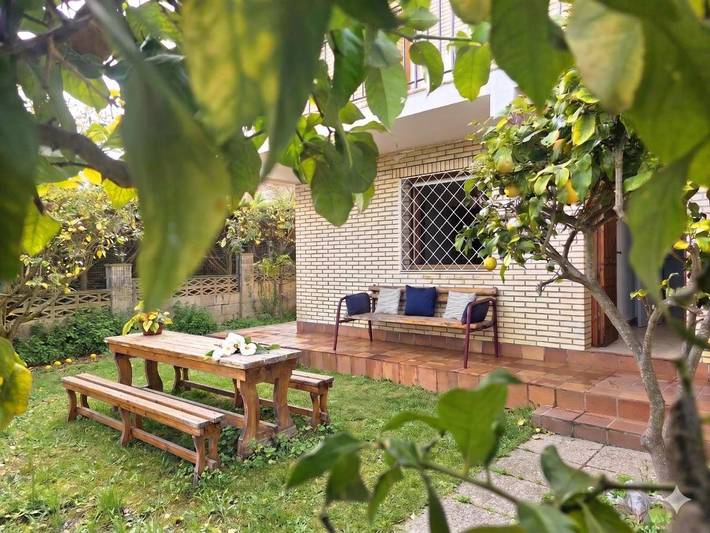 Ferienhaus für 9 Personen, mit Garten und Terrasse - 1